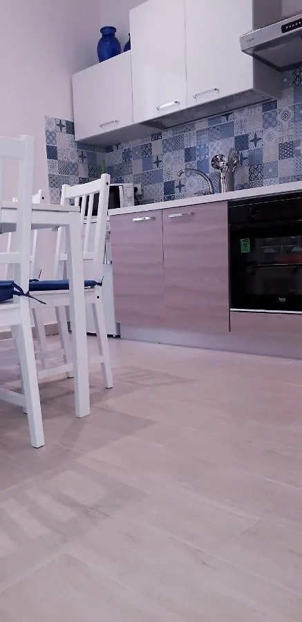 Lamberti Beach Apartment - 150 M From The Sea - Just Renewed - Wifi Savone Italie