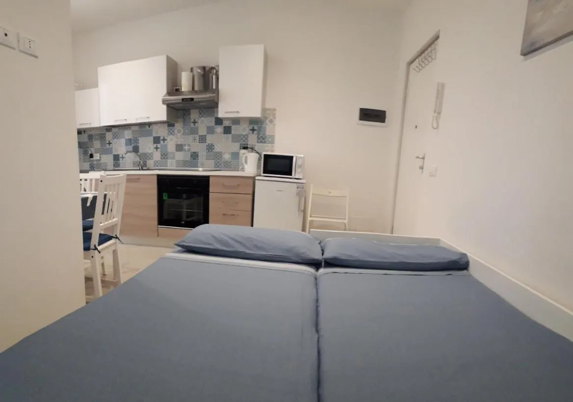 Lamberti Beach Apartment - 150 M From The Sea - Just Renewed - Wifi Savona